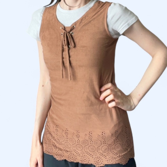 Amy Byer Brown Suede-Look Lace Hp Front Western Cowboy Boho Tank Top - Picture 2 of 7